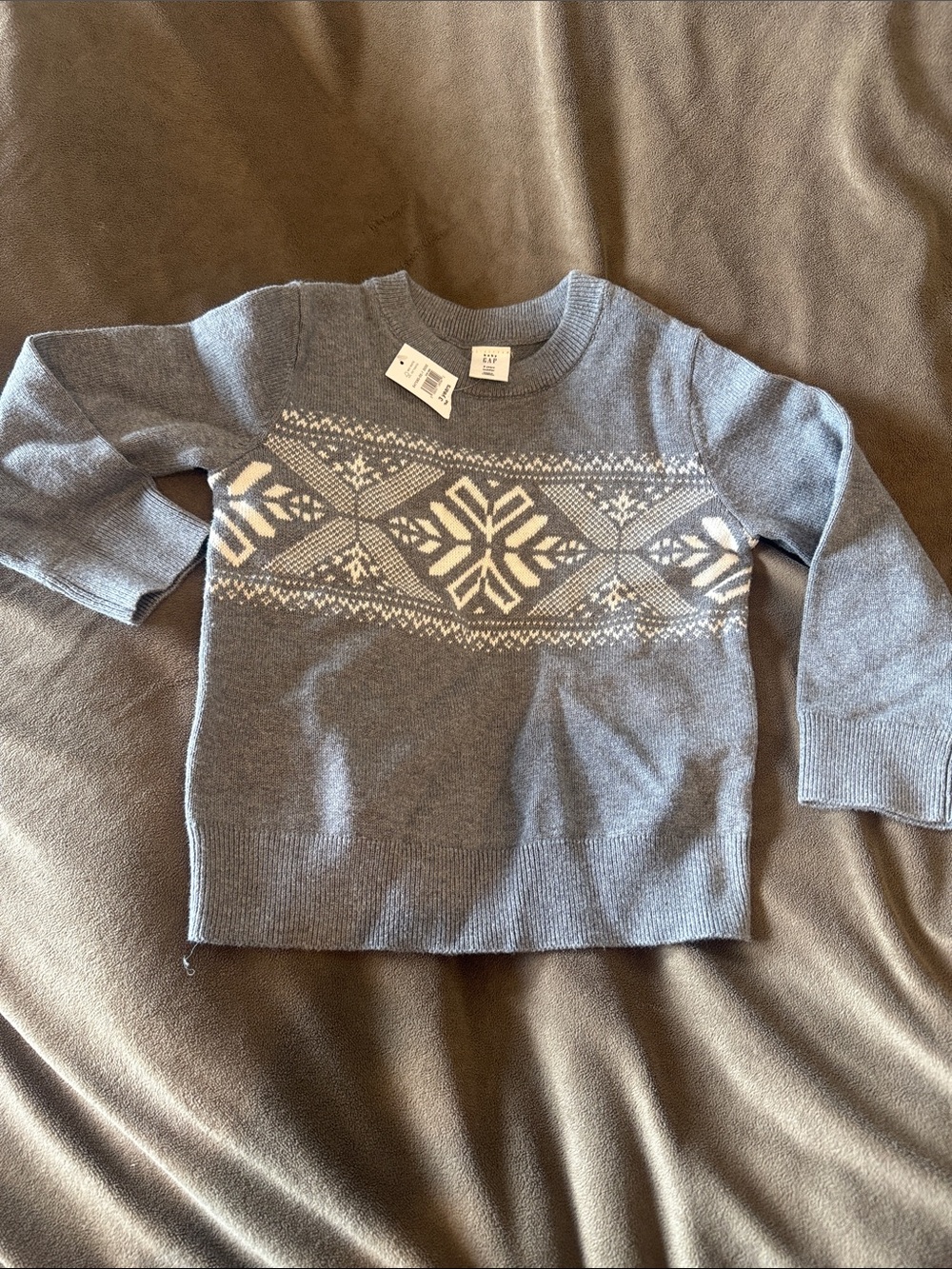 Baby Gap Gray Snowflake Winter Sweater. Size 3 (NWT)